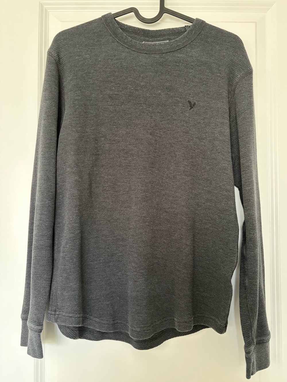 American Eagle Men’s Black Waffle Knit Thermal Long Sleeve Shirt Small
